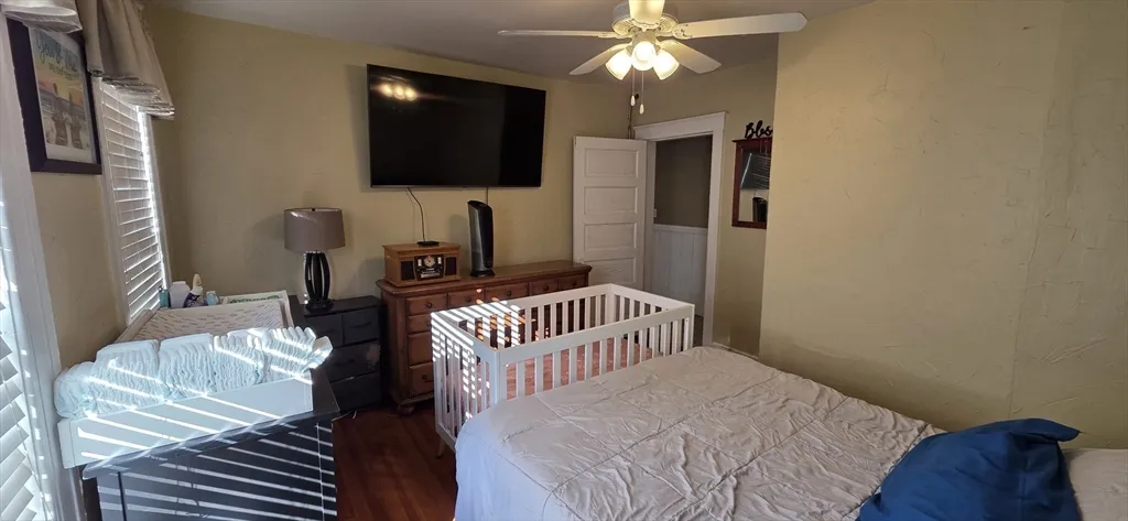 72 Seymour St, Worcester