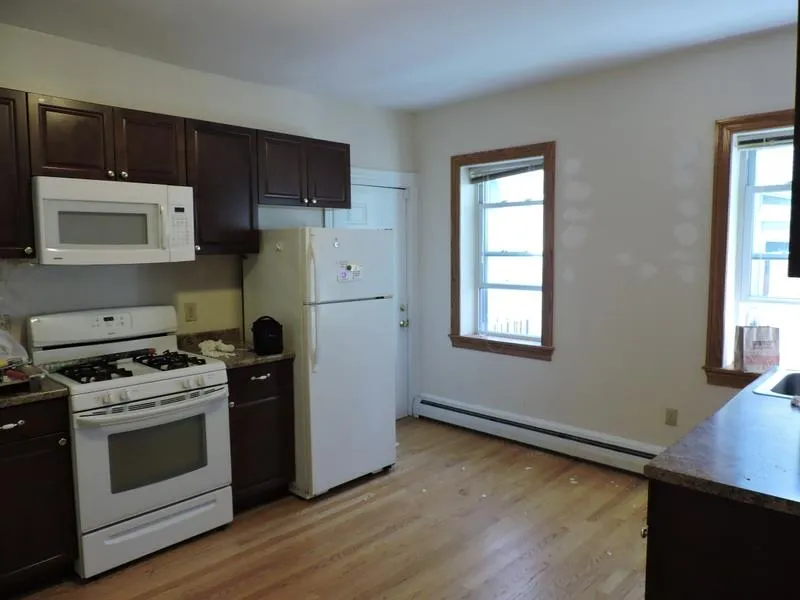 105 Brookline St, Cambridgeport