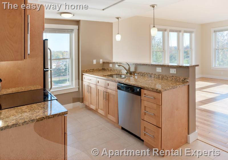 87 New St, Fresh Pond