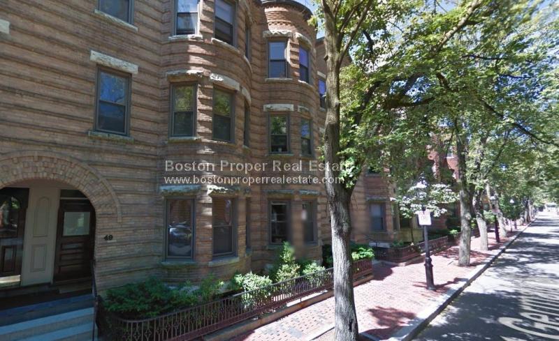 49 Saint Germain St, Back Bay
