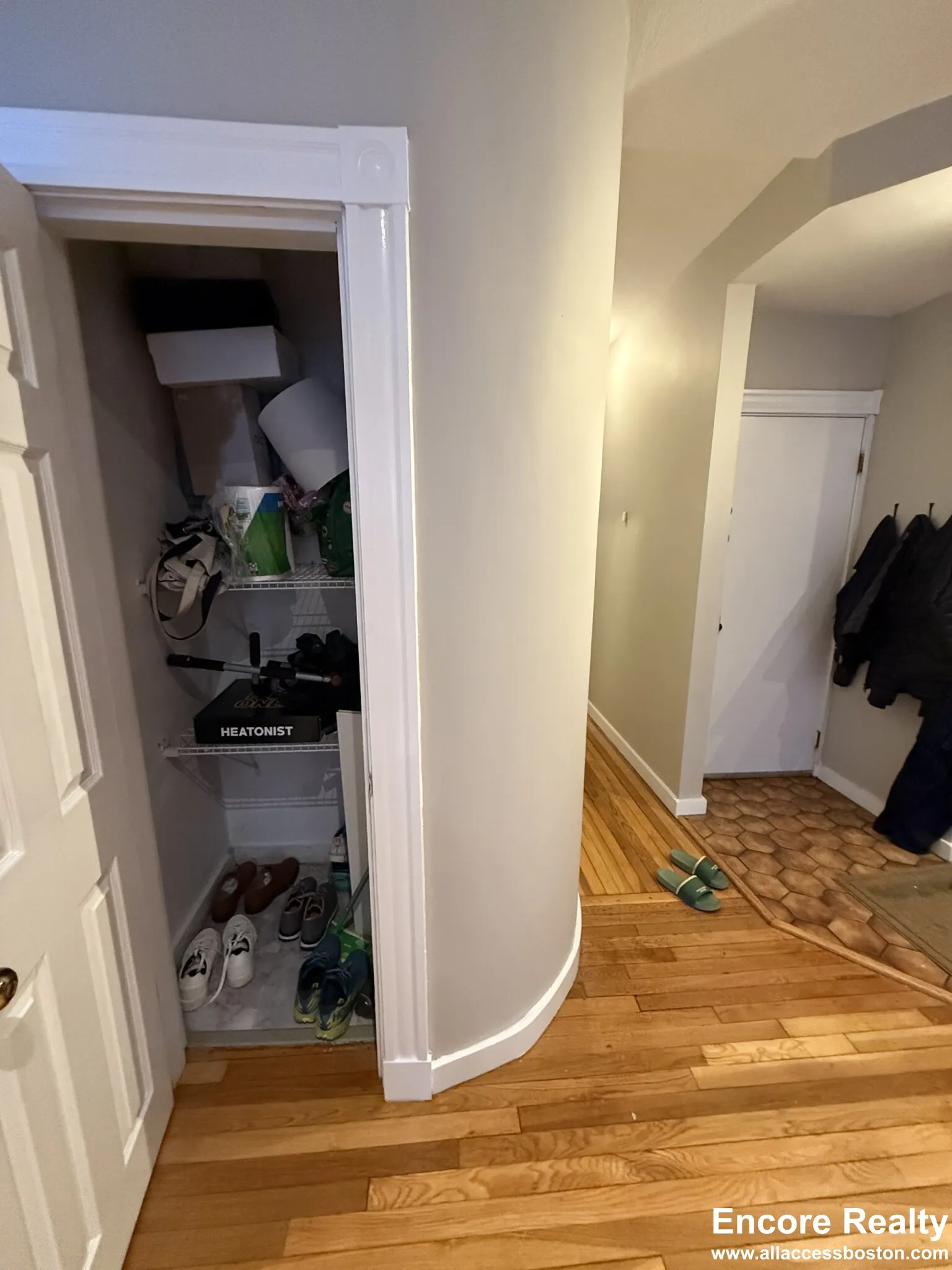 82 Phillips St, Beacon Hill