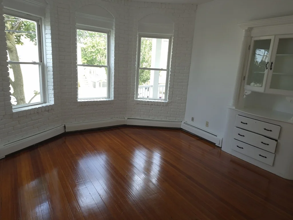 50 Gledhill Ave, Everett