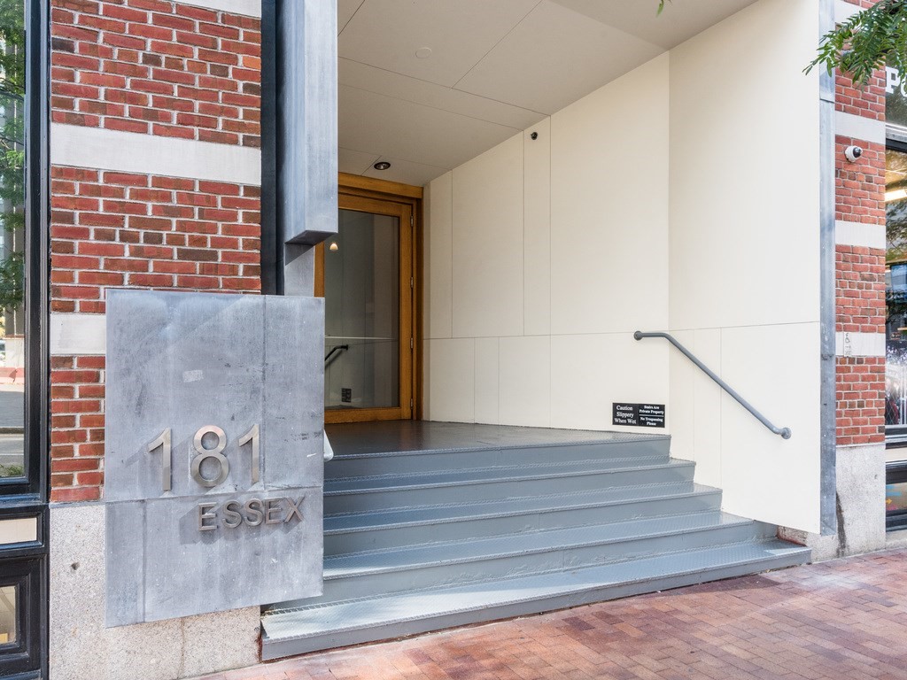 181 Essex, Leather District