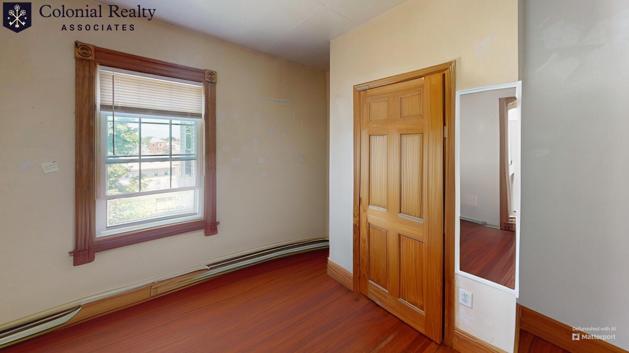 29 Alpine St, Roxbury