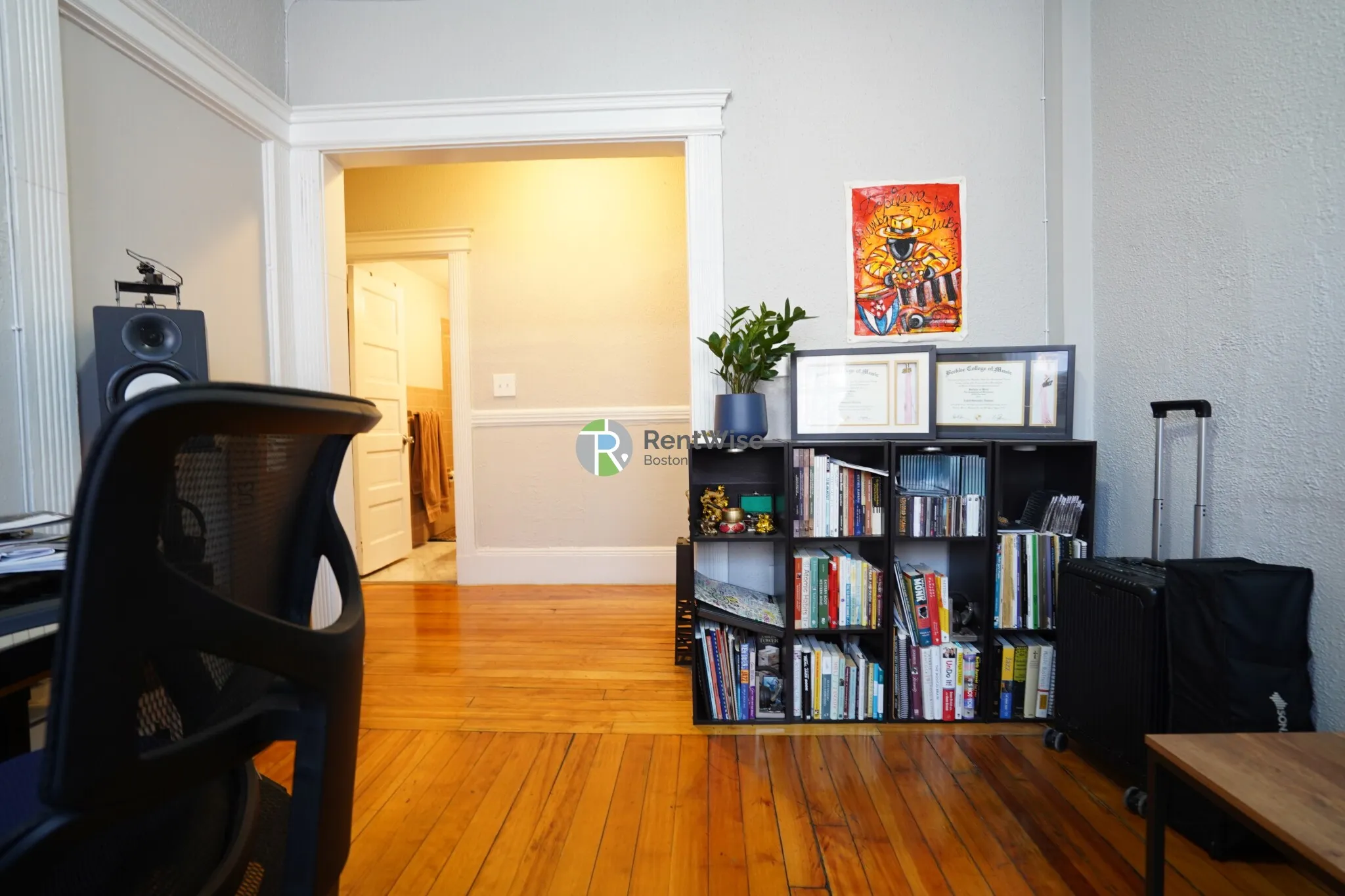 81 Empire St, Allston