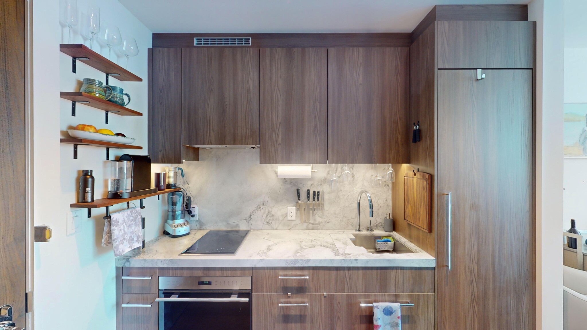 430 Stuart St, Back Bay