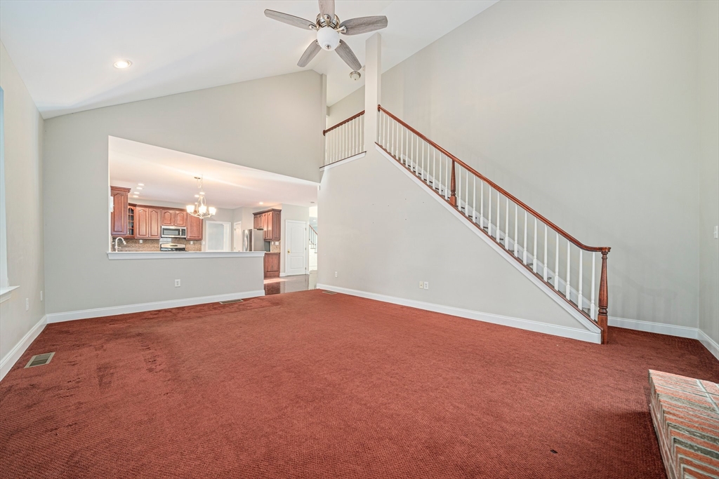 24 Endean Dr, Walpole