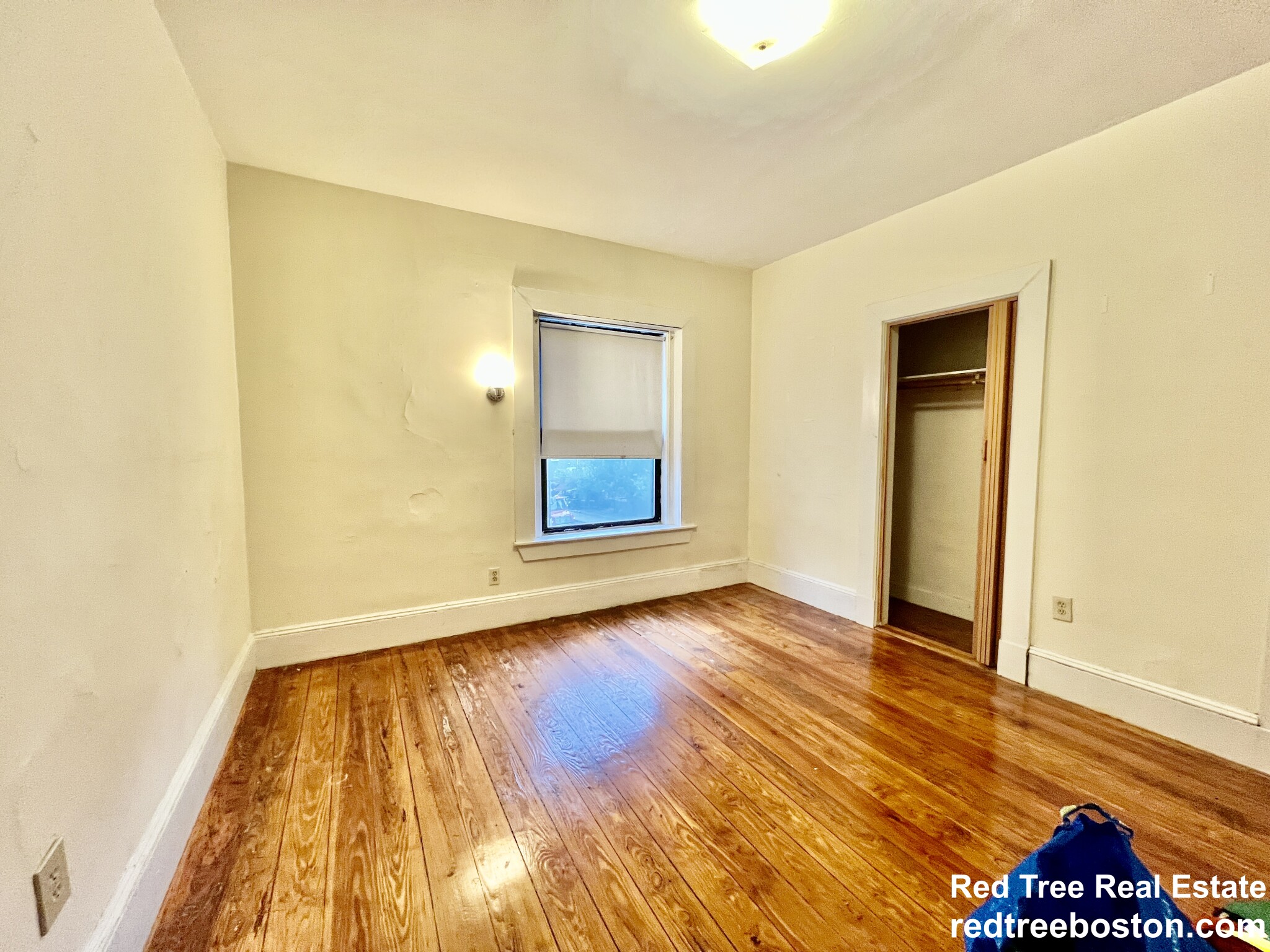 3 Glen Rd, Jamaica Plain