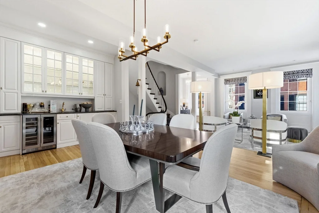 50 River St, Beacon Hill