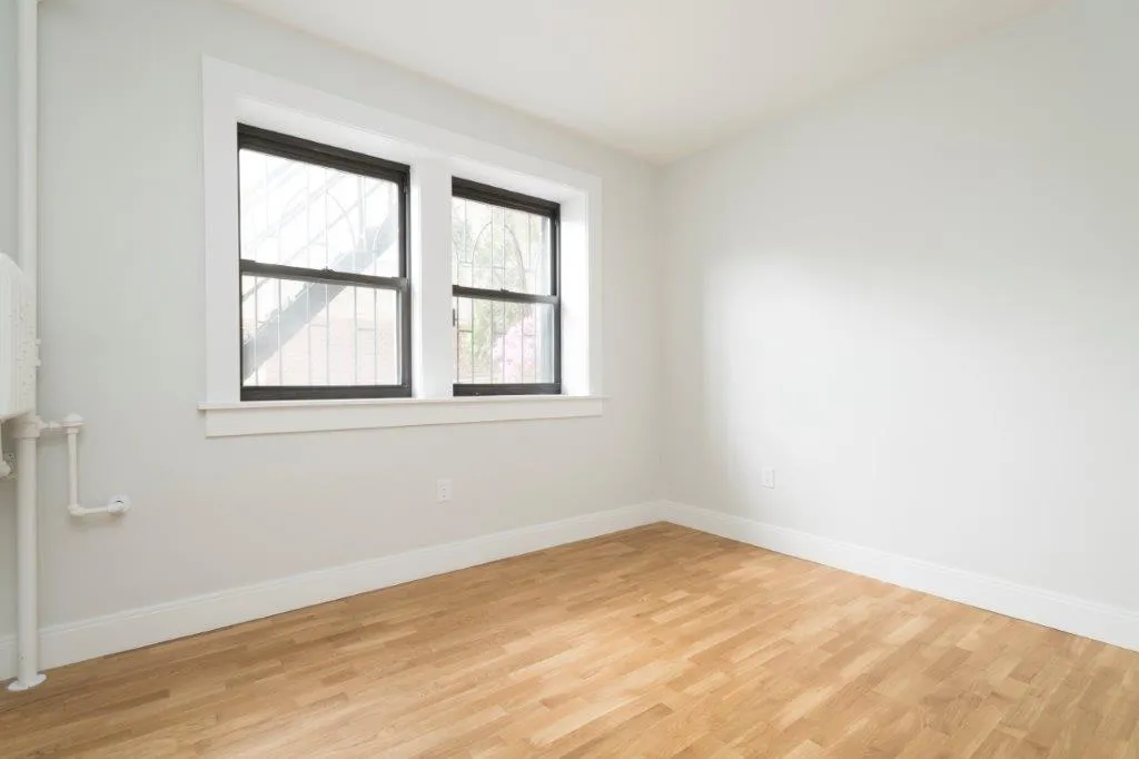 123 Highland Ave, Winter Hill