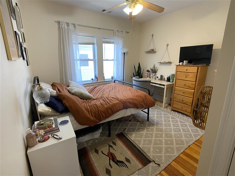 107 Yale St, South Medford