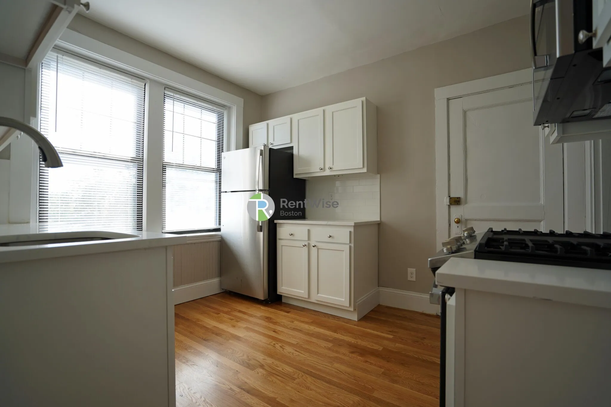 292 Harvard St, Mid-Cambridge