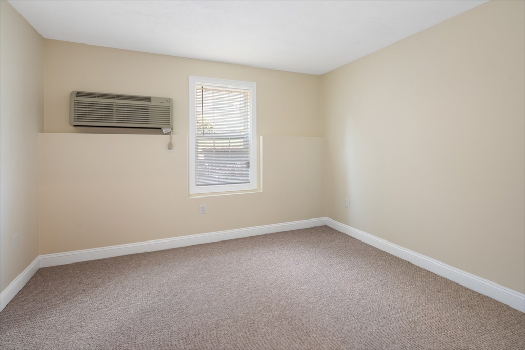 245 Willard St, West Quincy