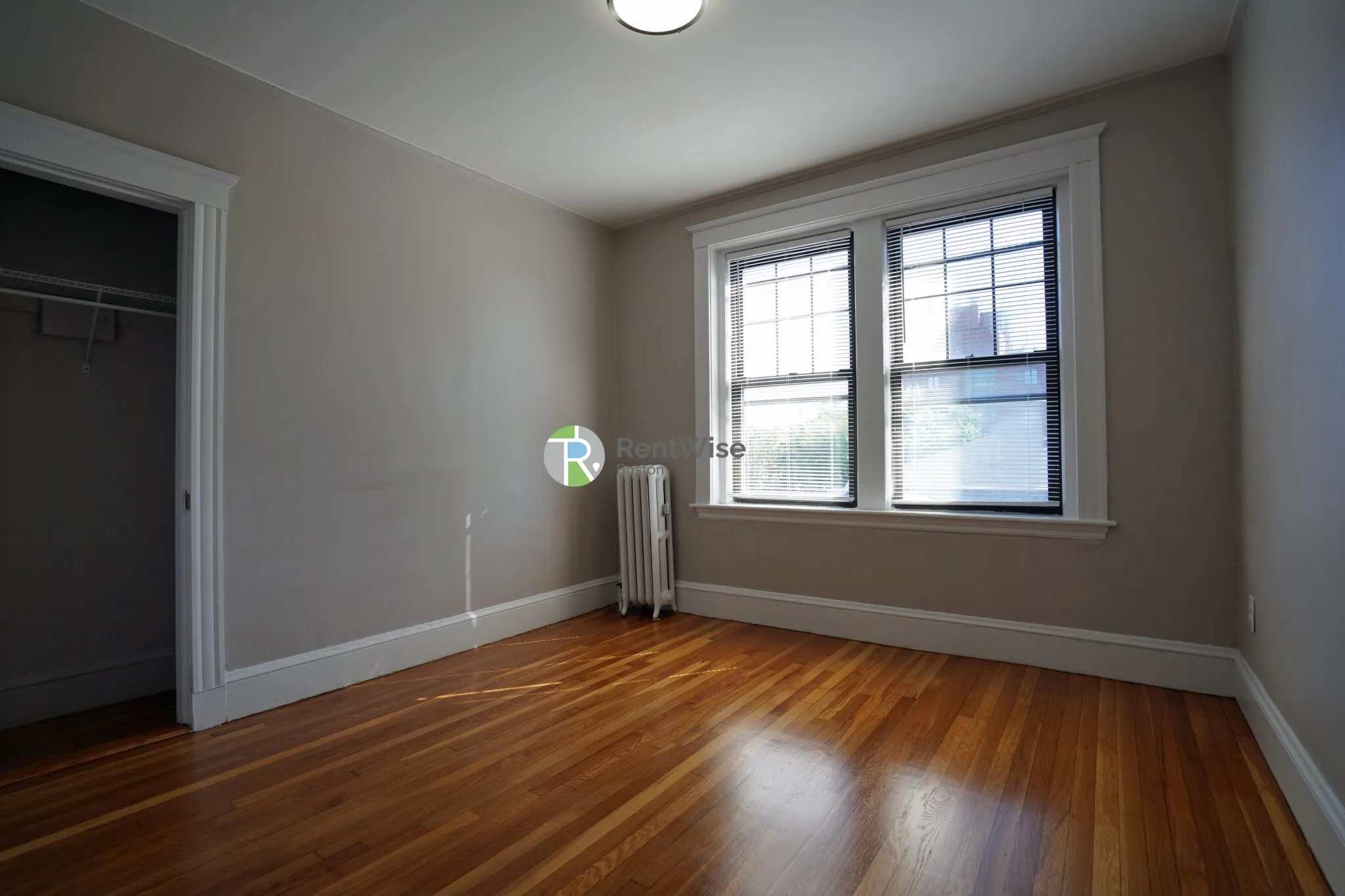 292 Harvard St, Mid-Cambridge