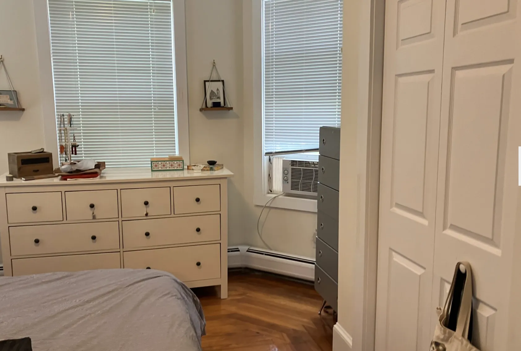 10 Garrison Ave, West Somerville