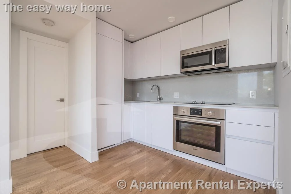 334 Harvard St, Harvard Square