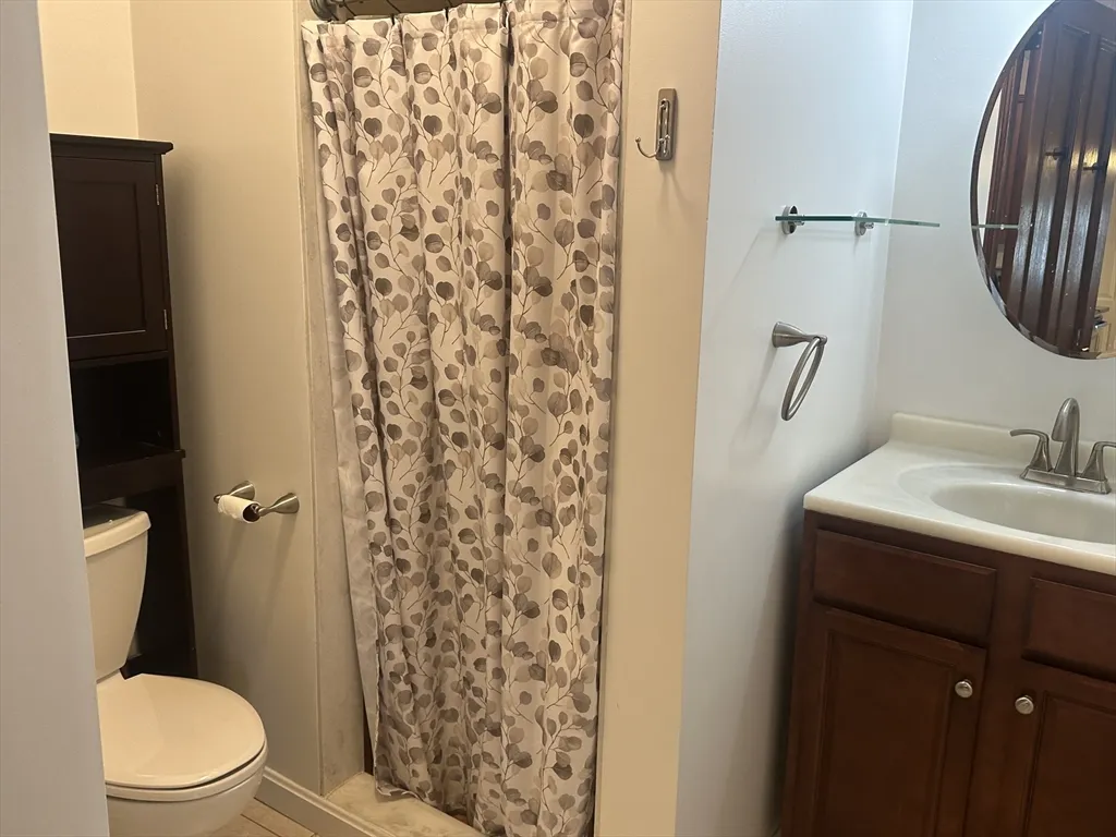 744 East 4th St, South Boston