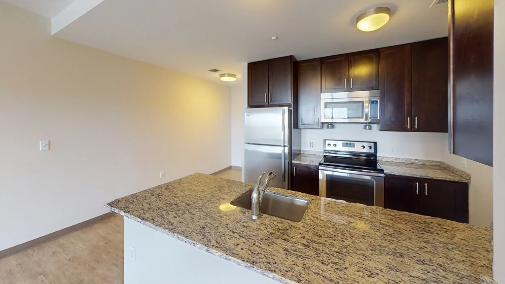 225 Centre, Jamaica Plain