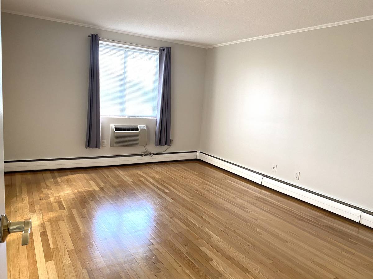 50 Green, Coolidge Corner