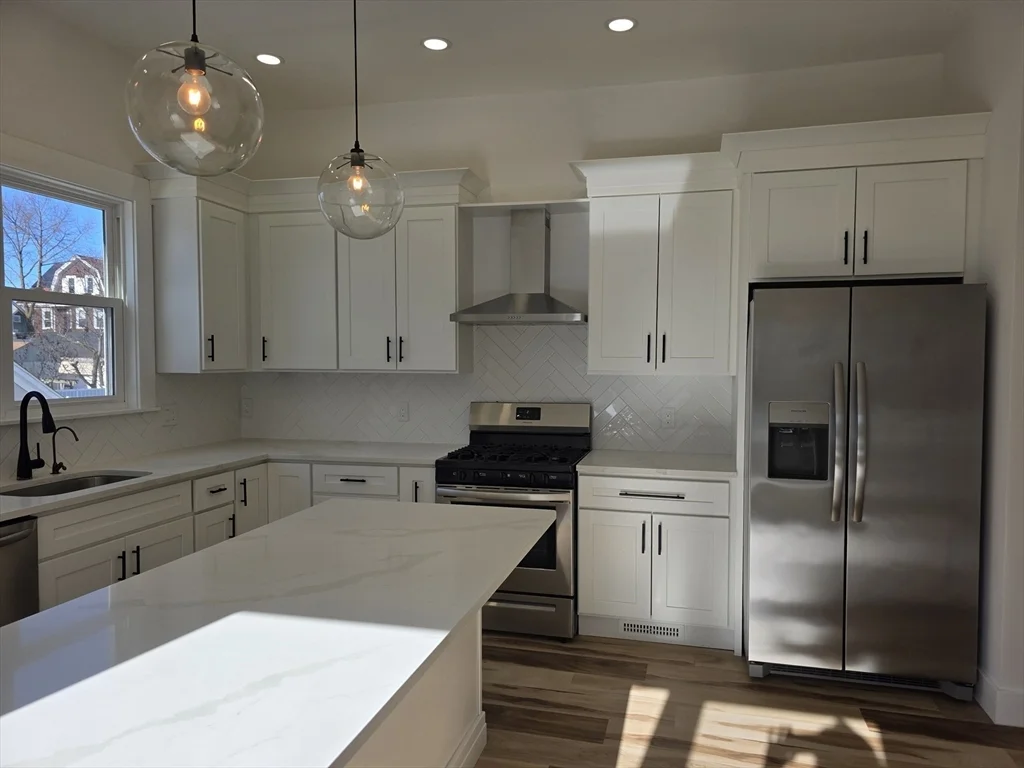 84 Dudley St, Medford