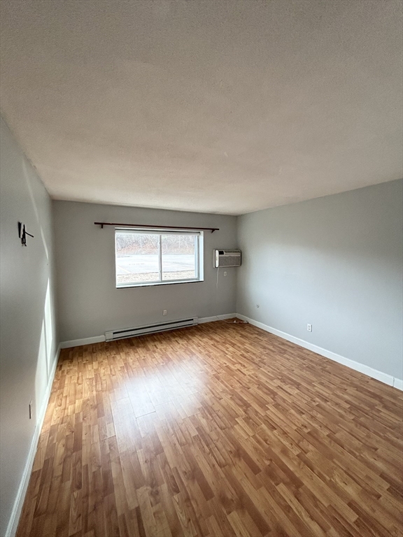 9 Weld St, Framingham