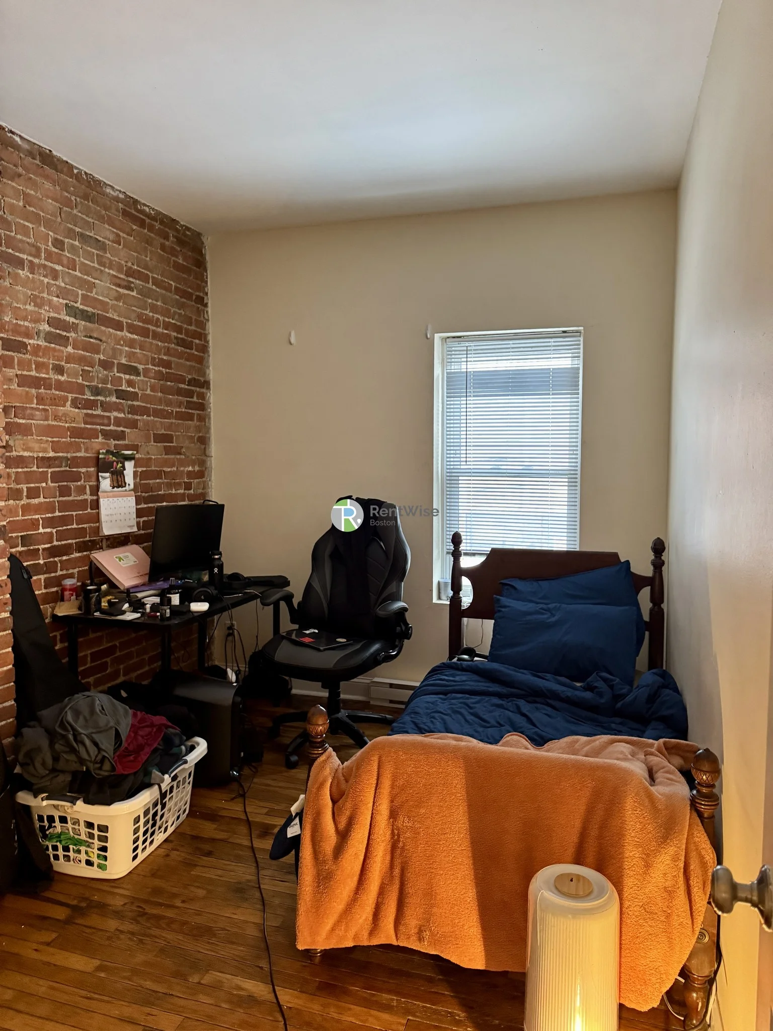 886 Huntington Ave, Mission Hill