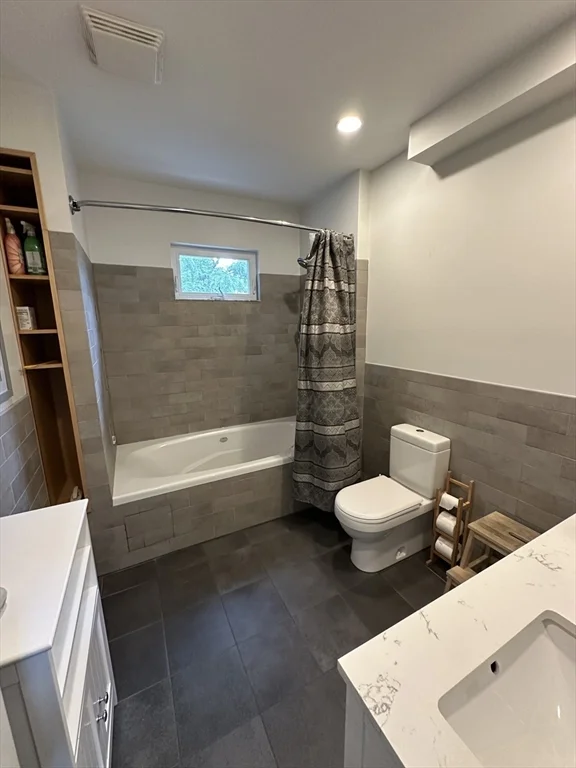 315 Windsor St, Wellington-Harrington