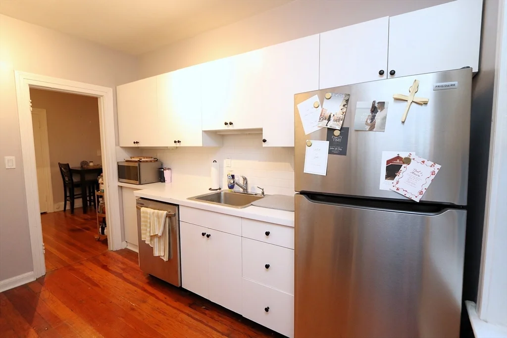 1662 Commonwealth Ave, Brighton