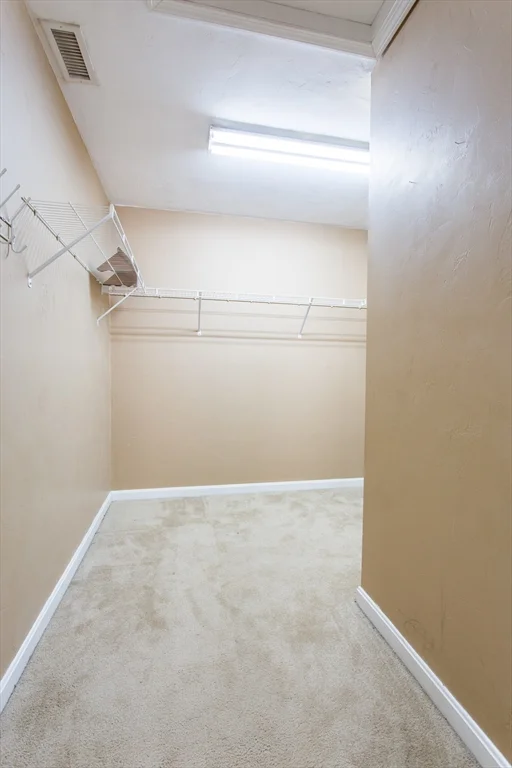 270 New Braintree Rd, West Brookfield