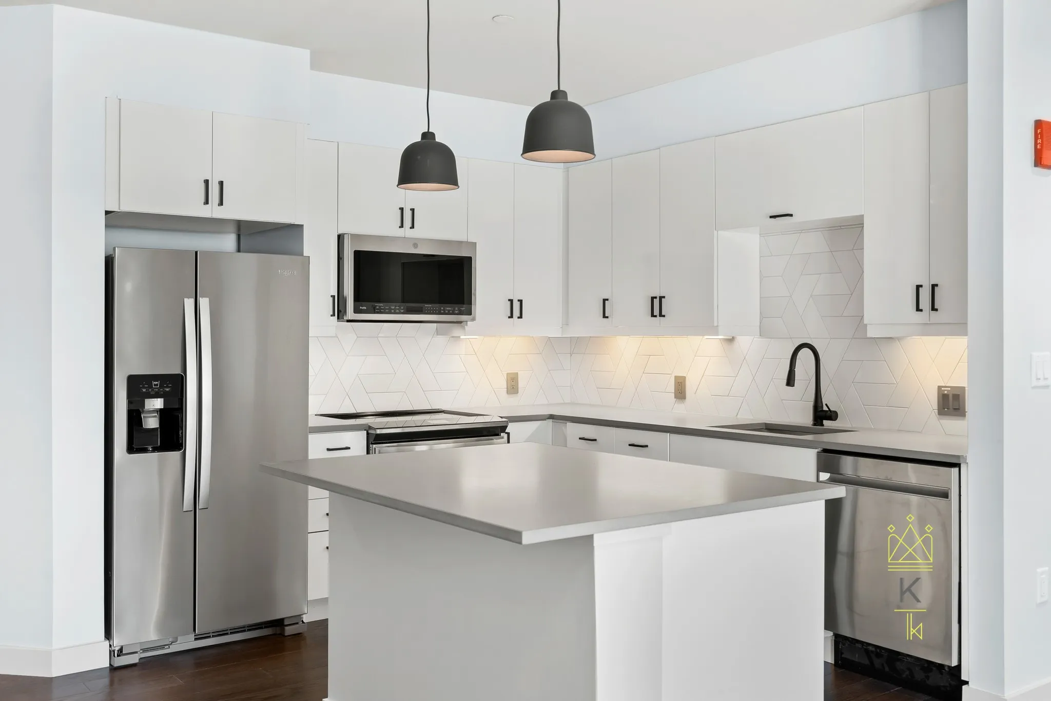 54 Auburn St, Coolidge Corner
