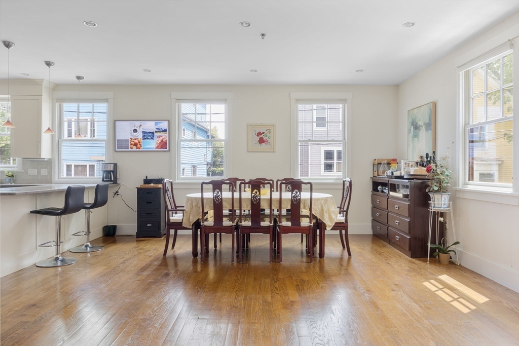 7 Ballord Pl, Riverside