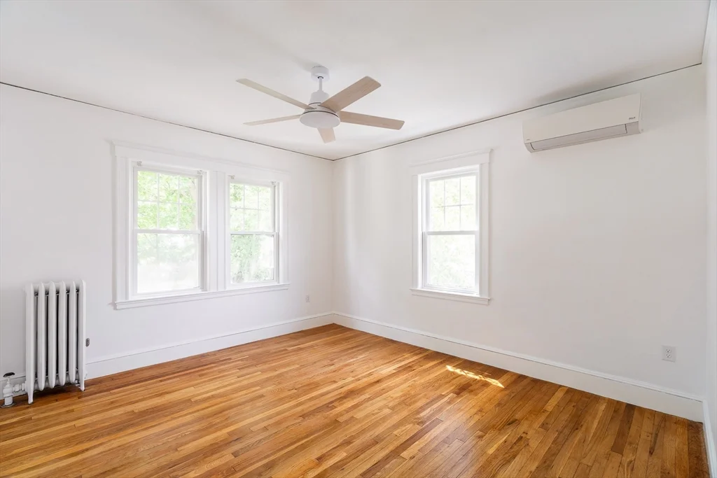 8-10 York Ave, Watertown