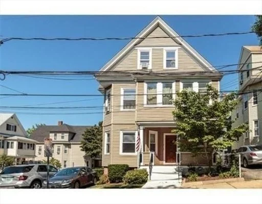 76 Bartlett, Magoun Square