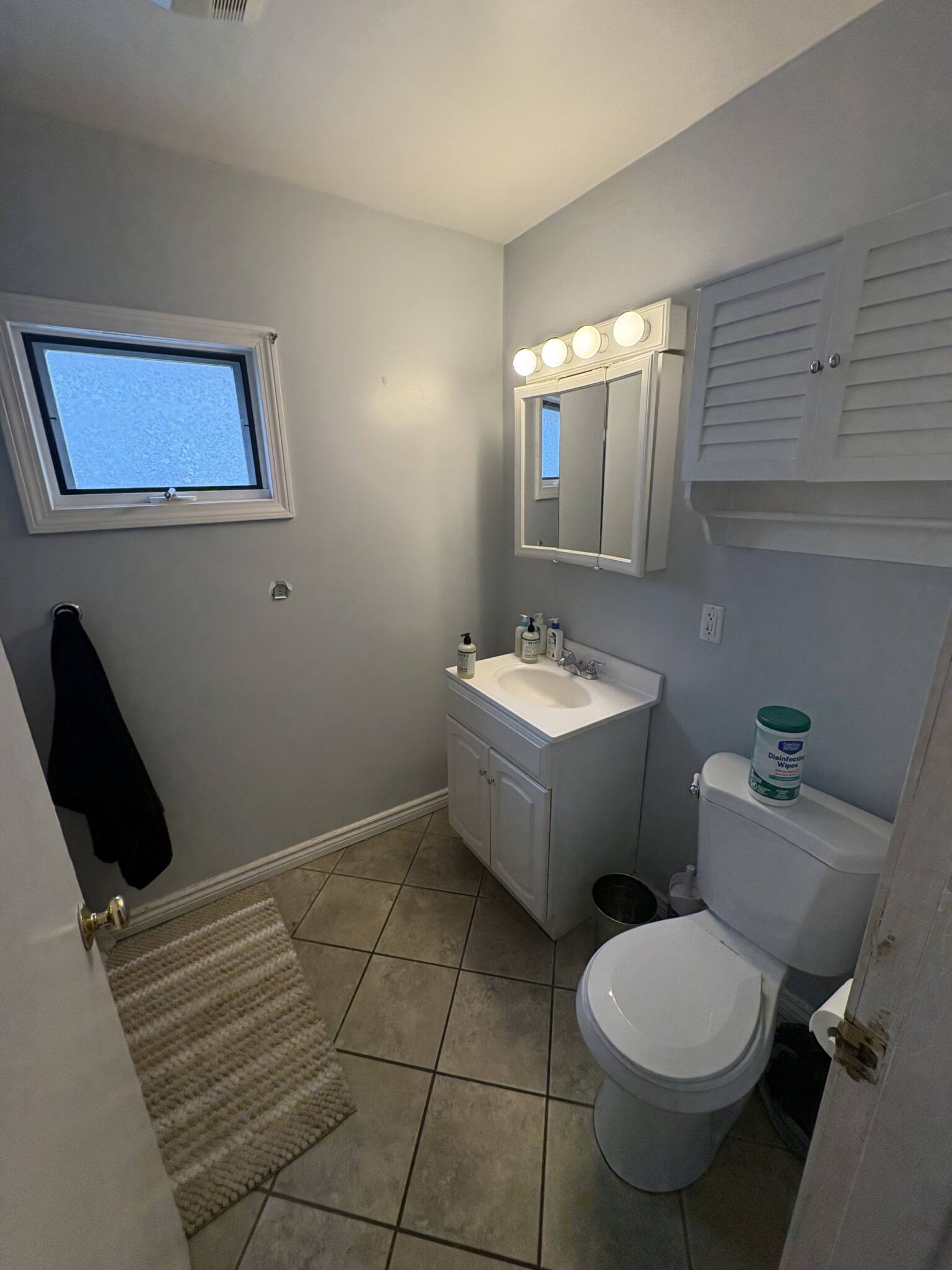 50 Bromfield Rd, Tufts