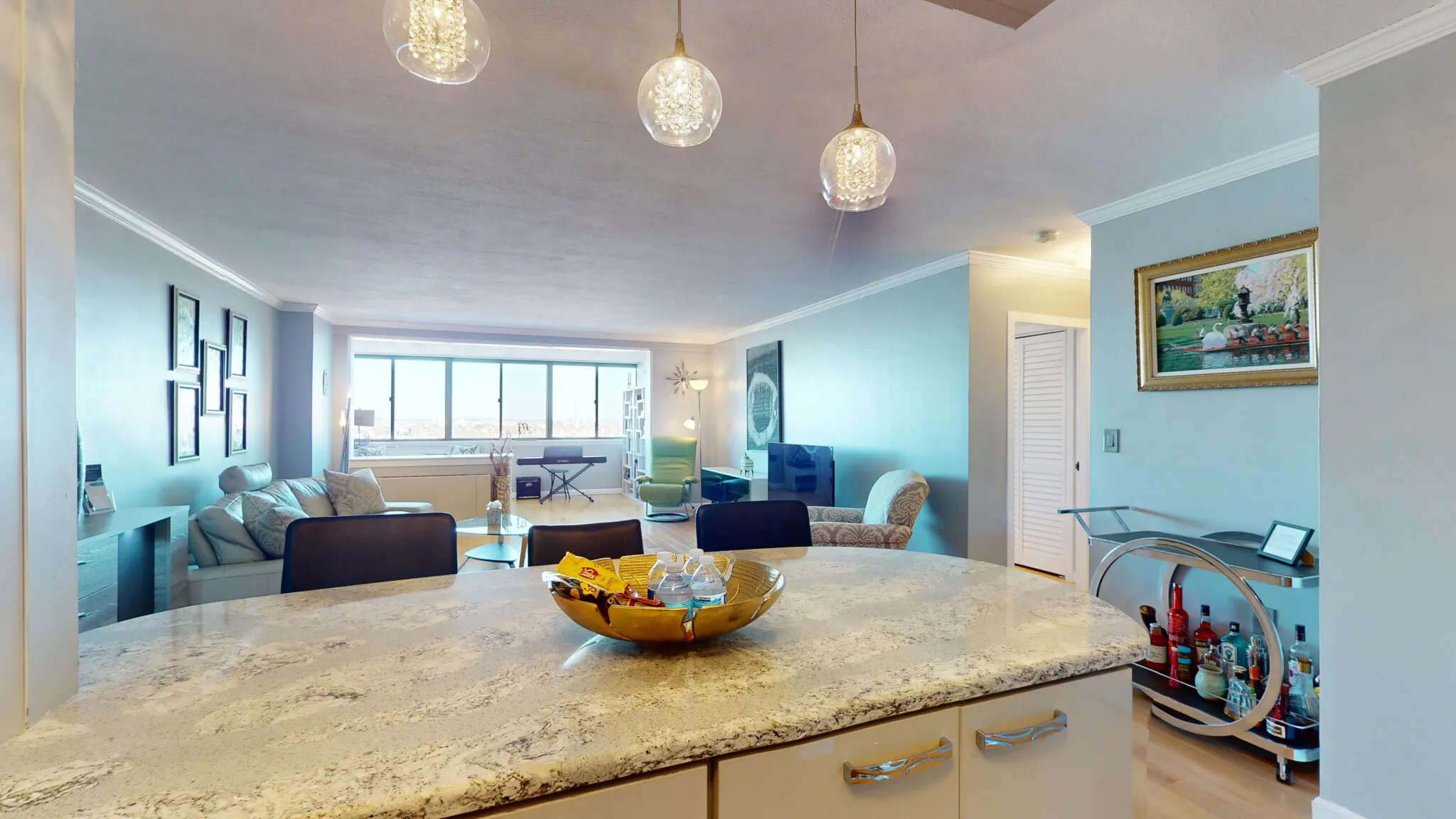 8 Whittier Pl, West End