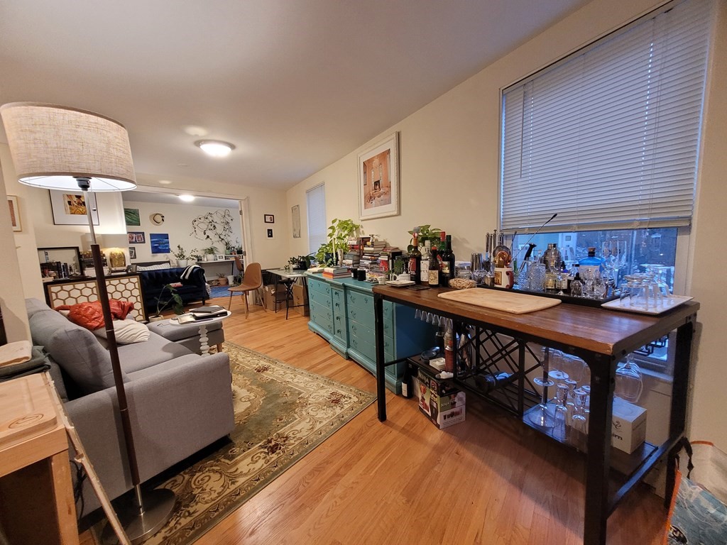 73 River St, Cambridgeport