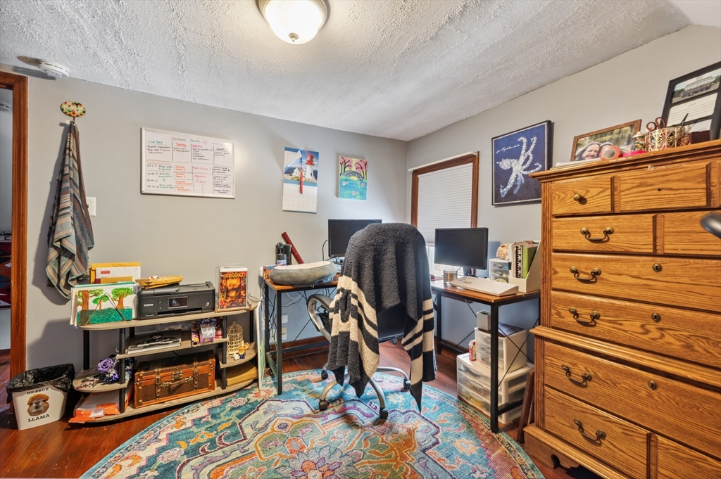 88 Wordsworth St, East Boston