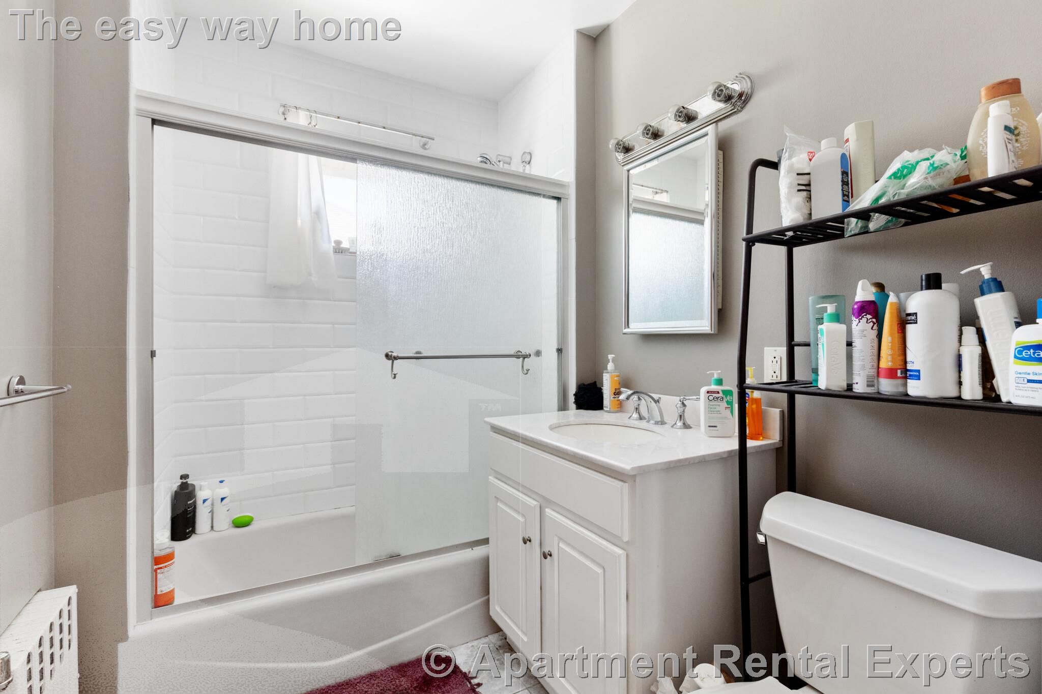 27 Murray Hill Rd, Davis Square