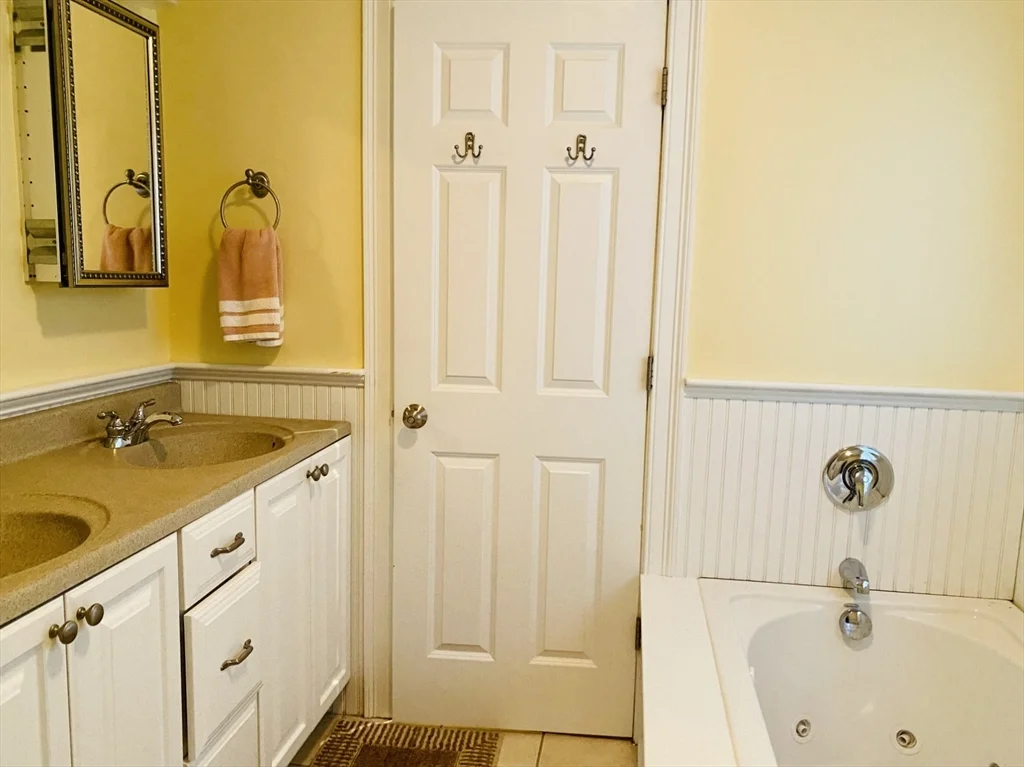 21 Richfield, Sand Hills