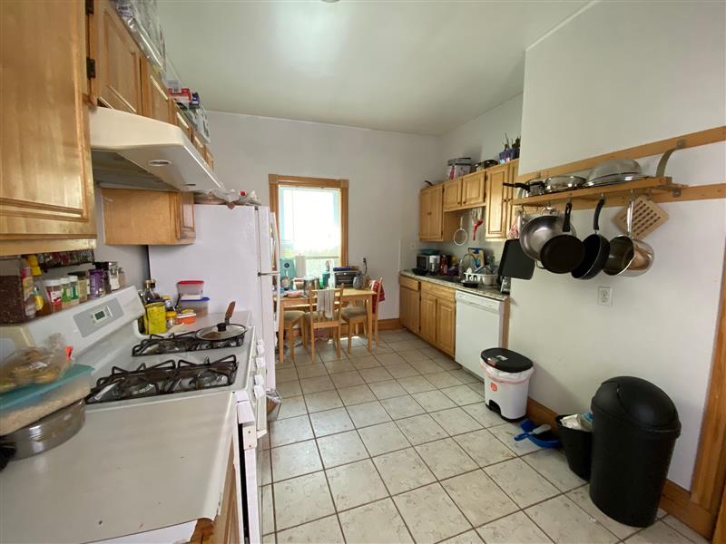 11 Cameron Ave, Teele Square