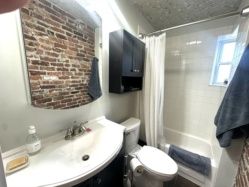 10 Henchman St, North End