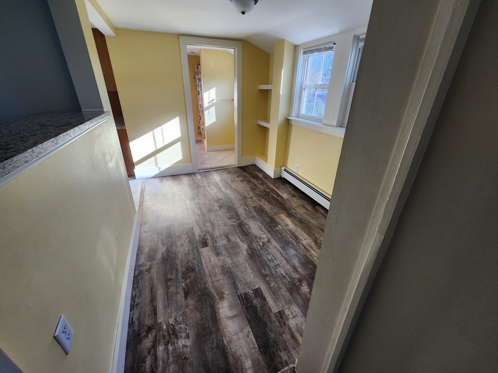 136 South Main St, Sharon