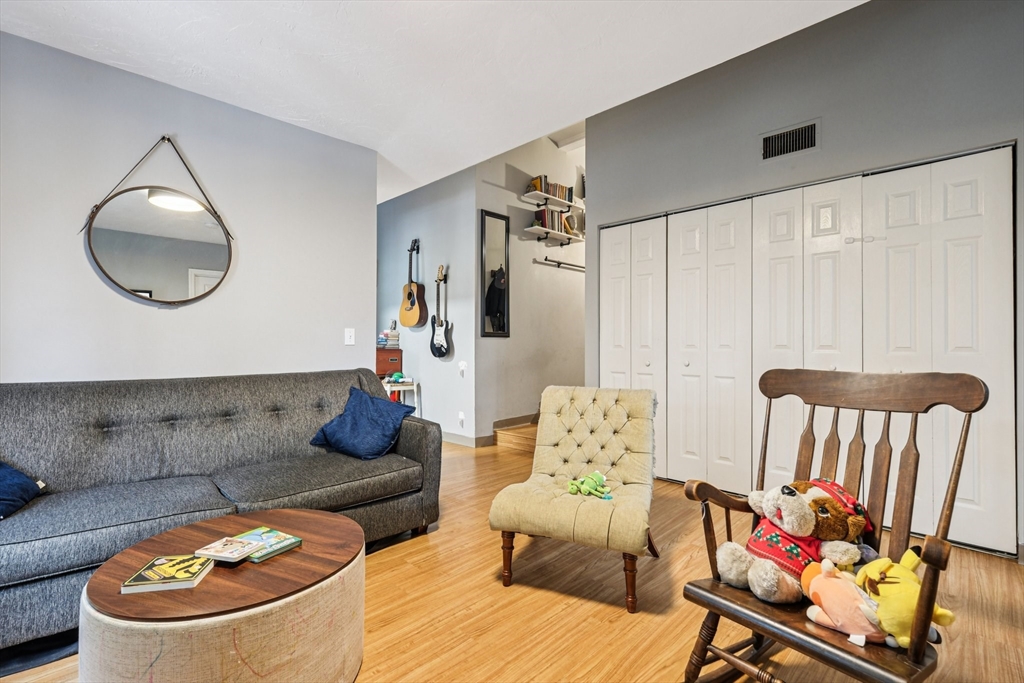 48 Washington Ave, Chelsea