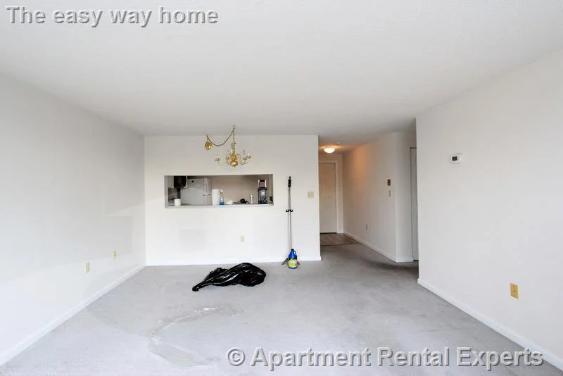 175 Beacon St, Ward Two
