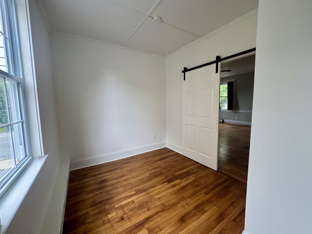 96 Main St, Fairhaven