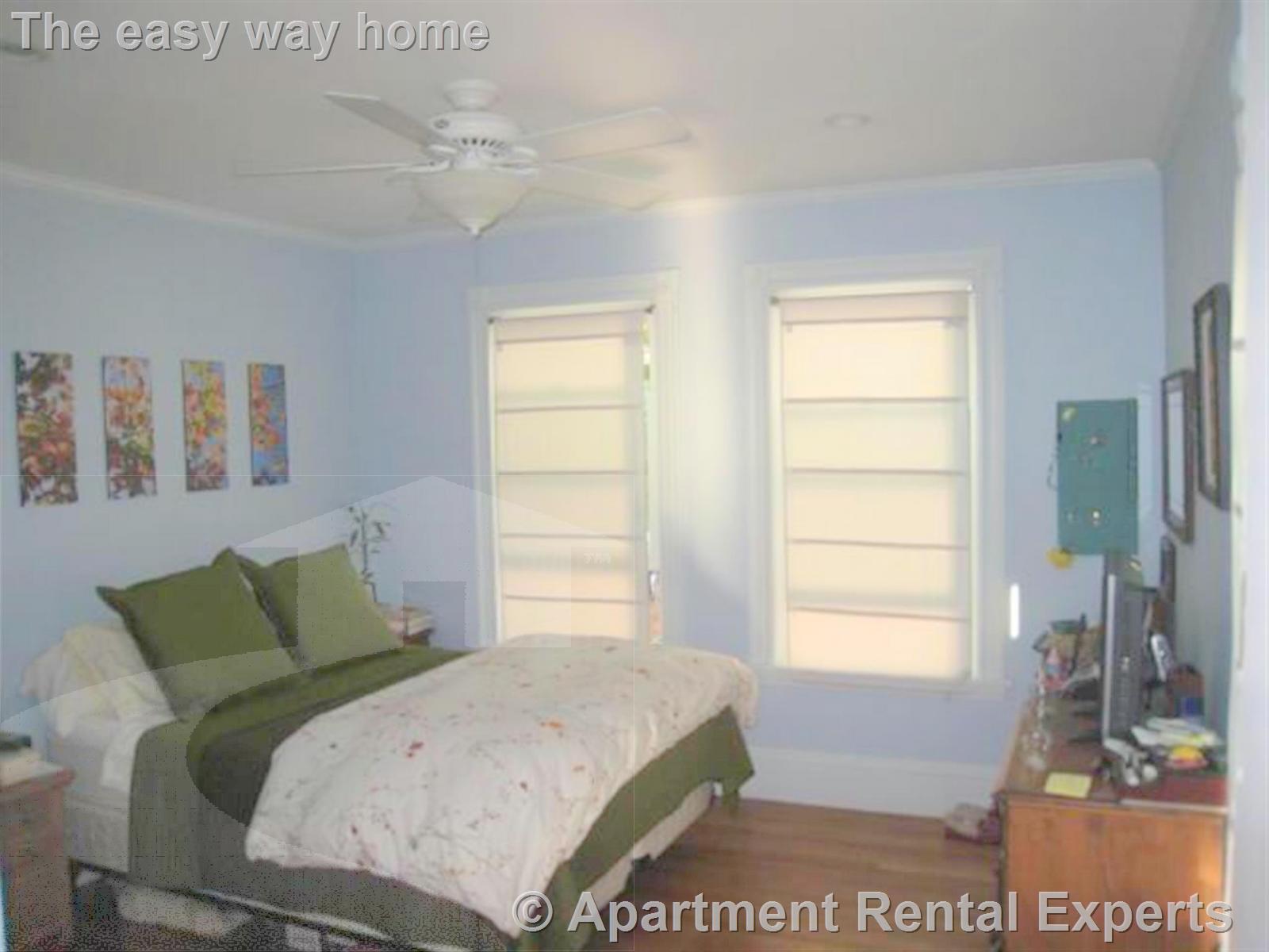 27 Willow Ave, Porter Square