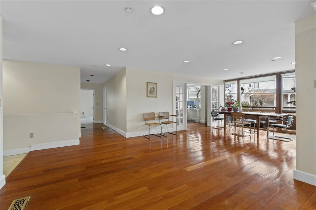 241 Perkins St, Jamaica Plain