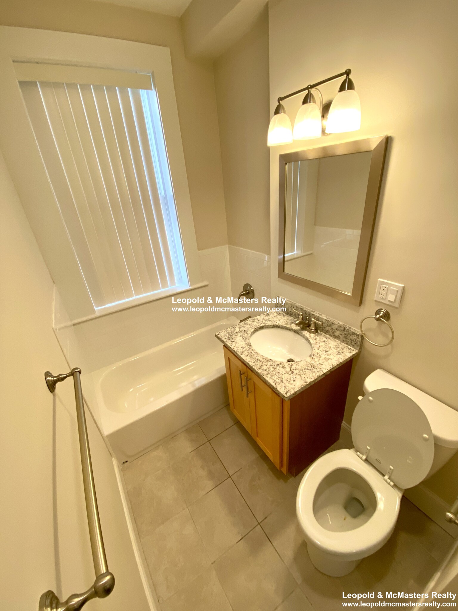 12 Short St, Corey Hill