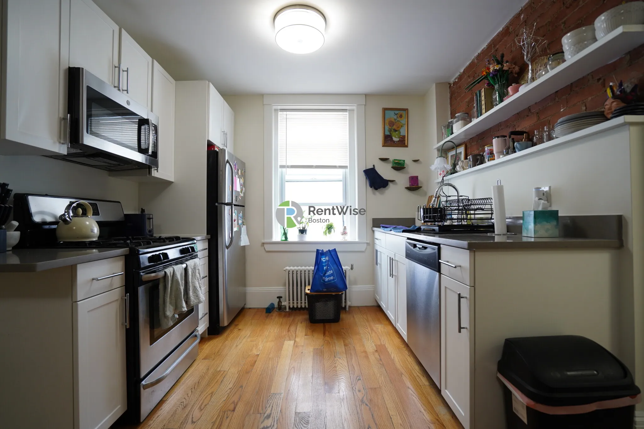83 Harvard St, Central Village