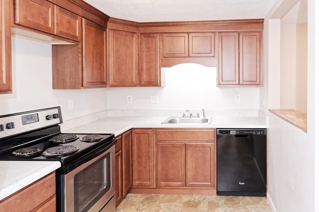 1325 Worcester Rd, Framingham